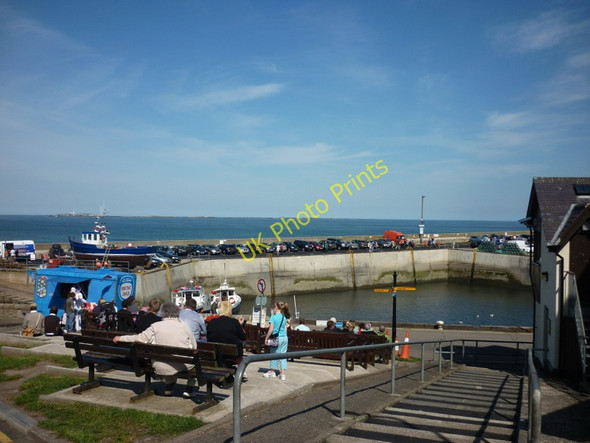 Photo 6"x4" The harbour at Seahouses Seahouses c2011