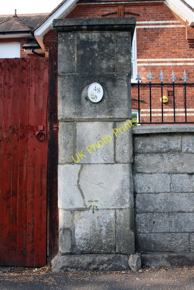 Photo 6"x4" Benchmark on gatepost of #48 Bath Road Reading c2011