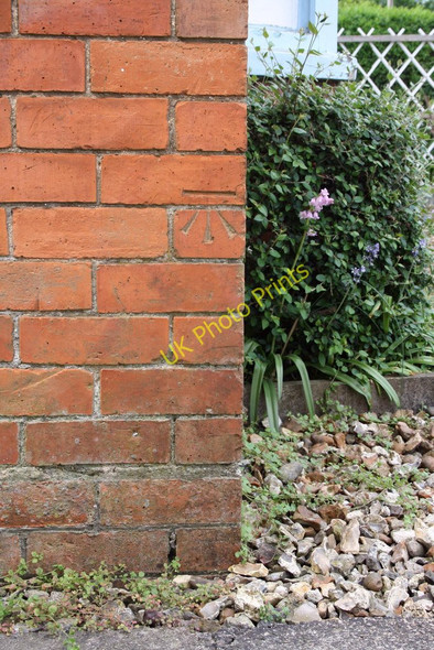 Photo 6"x4" Benchmark on #15 Naldertown Wantage c2011