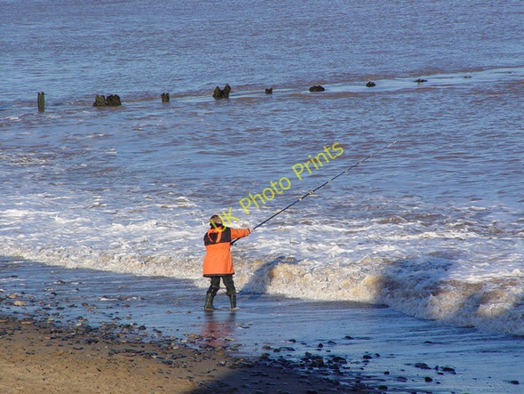 Photo 6"x4" Fishing on Withernsea Beach Withernsea c2007