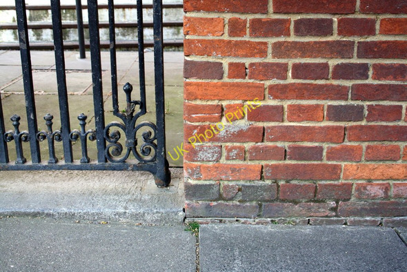 Photo 6"x4" Benchmark on wall at entrance to Braintree Library, Fairfield Road Braintree c2011