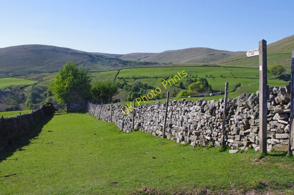 Photo 6"x4" Public bridleway to A683 Fell End\/SD7298 c2011