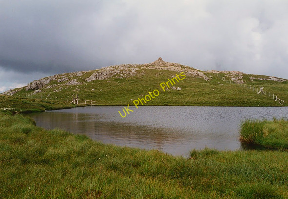 Photo 6"x4" Llyn y Fign and the summit of Glasgwm Craig y Ffynnon c1995
