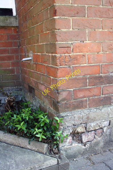 Photo 6"x4" Benchmark on Portway Dental Practice (#13 Portway) Wantage c2011