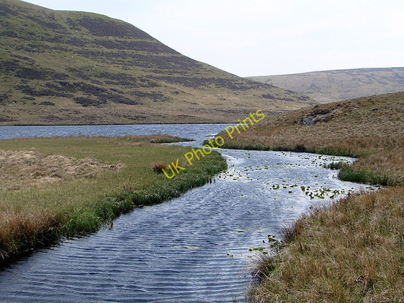 Photo 6"x4" Channel connecting Bugeilyn and Llyn Cwm-byr Bugeilyn\/SN8292 c2011
