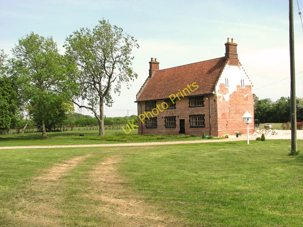 Photo 6"x4" High House Farm, Wreningham Penny's Green c2011