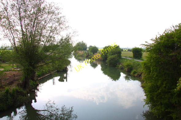 Photo 6"x4" The River Thames west of Tadpole Bridge Buckland Marsh c2011