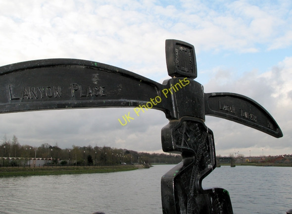 Photo 6"x4" National Cycle Network Milepost by the Lagan [2] Belfast c2008