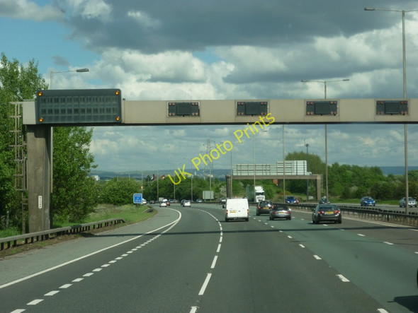 Photo 6"x4" M60 clockwise approaching junction 16 Swinton\/SD7701 c2011
