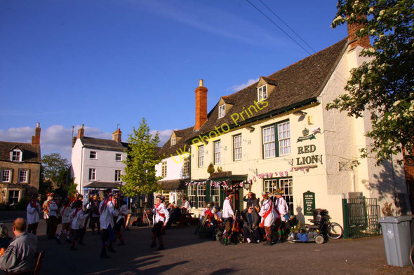Photo 6"x4" The Red Lion in Eynsham Eynsham c2011