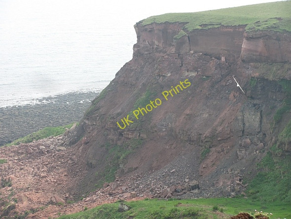 Photo 6"x4" Fresh rockfall, Lamberton Marshall Meadows c2011