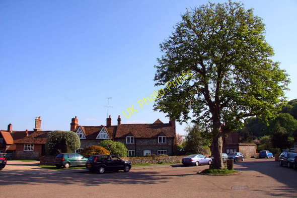 Photo 6"x4" The village square in Hambleden Hambleden c2011