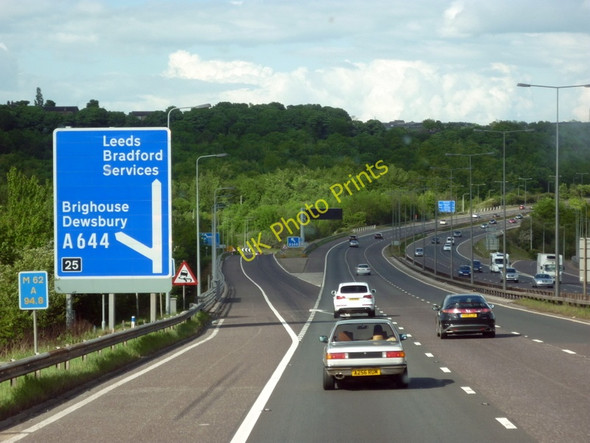 Photo 6"x4" Junction 25, M62 eastbound Brighouse\/SE1423 c2011