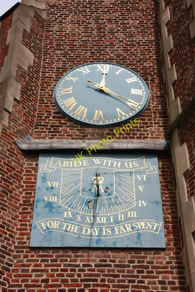 Photo 6"x4" St Mary, Church Road, Barnes - Church clock Barnes c2011