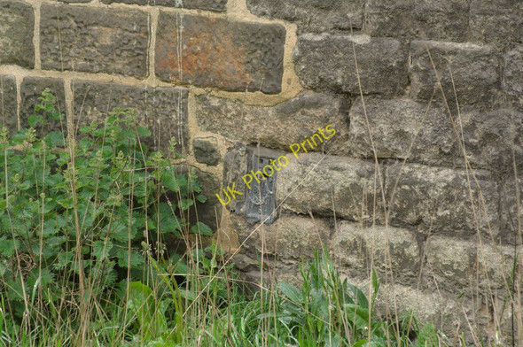 Photo 6"x4" Flush Bracket Bench Mark, Spacey Houses Farm Burn Bridge c2011
