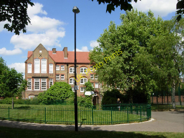 Photo 6"x4" Laycock Green Islington\/TQ3184 c2011