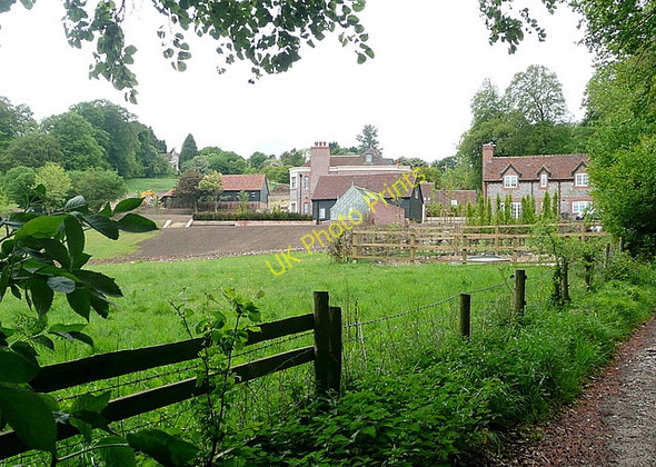 Photo 6"x4" Twigside Farm Ibstone c2011