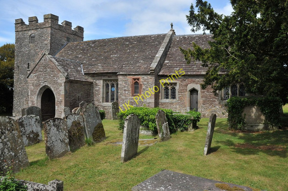 Photo 6"x4" Llansoy church Llansoy c2011