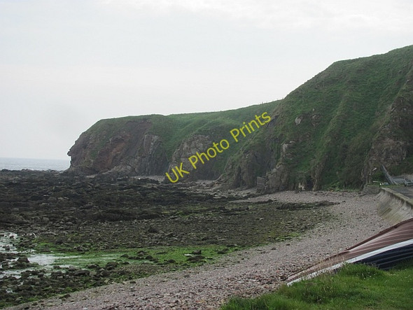 Photo 6"x4" Crags, Cowdrait Ross\/NT9660 c2011
