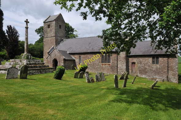 Photo 6"x4" Wolvesnewton church Wolvesnewton c2011
