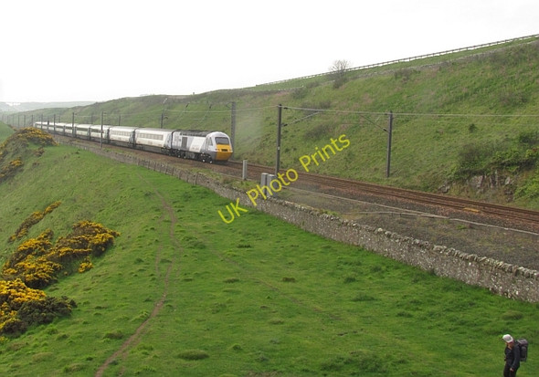 Photo 6"x4" East Coast Main Line Ross\/NT9660 c2011