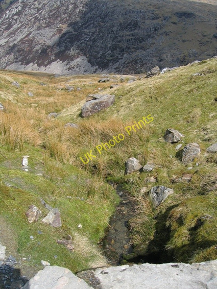 Photo 6"x4" A stream by the Pyg track, and the Llanberis Pass Gwastadnant c2008
