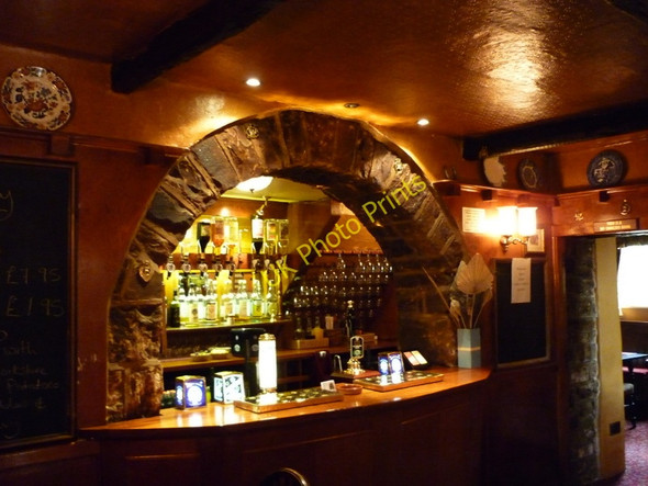 Photo 6"x4" One of the bars at the Radcliffe Arms Follifoot c2011