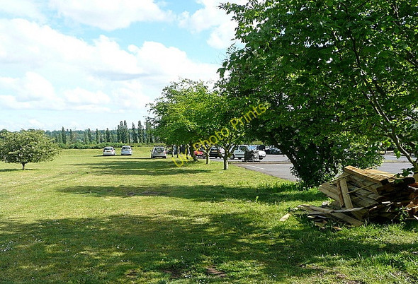 Photo 6"x4" Car park at Marlow Garden Centre Marlow\/SU8586 c2011