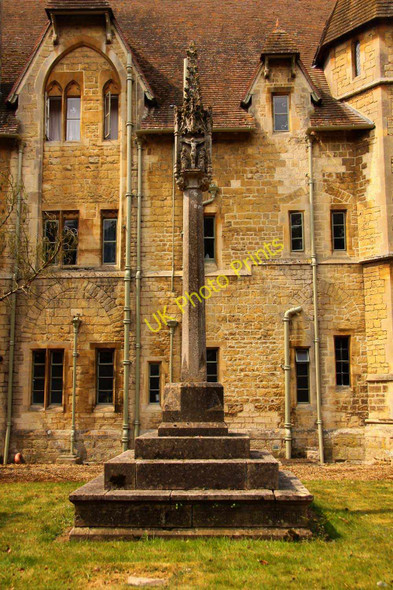 Photo 6"x4" Cross at Ripon College in Cuddesdon Cuddesdon c2011