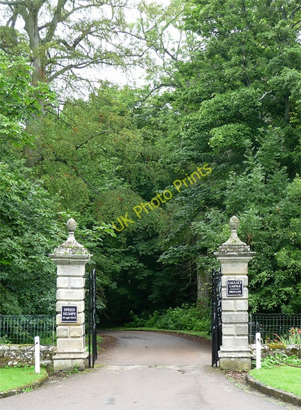 Photo 6"x4" Gates, Callaly Callaly c2010