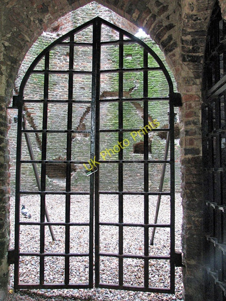 Photo 6"x4" The Cow Tower, Norwich - entrance Norwich c2011