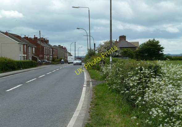 Photo 6"x4" Looking along Williamthorpe Road Highfields\/SK4265 c2011