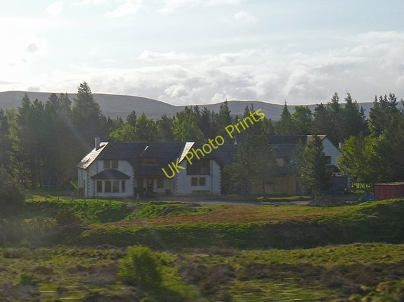 Photo 6"x4" Modern housing in Tomatin Tomatin c2011