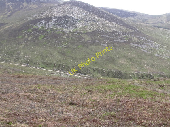 Photo 6"x4" The Bloody River Valley from the slopes of Slievenagarragh Newcastle\/J3732 c2011