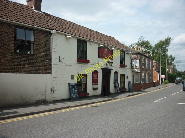 Photo 6"x4" The White Bear public house, Epworth Epworth c2011 P1