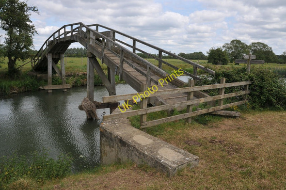 Photo 6"x4" Old Man's Bridge, River Thames Clanfield\/SP2801 c2011