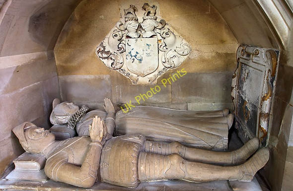 Photo 6"x4" Table tomb effigies - Frampton parish church Southover\/SY6294 c2011