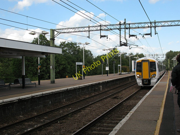 Photo 6"x4" New train at Harlow Town station Harlow c2011