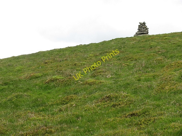 Photo 6"x4" Cairn on Windlestraw Law Walkerburn c2011