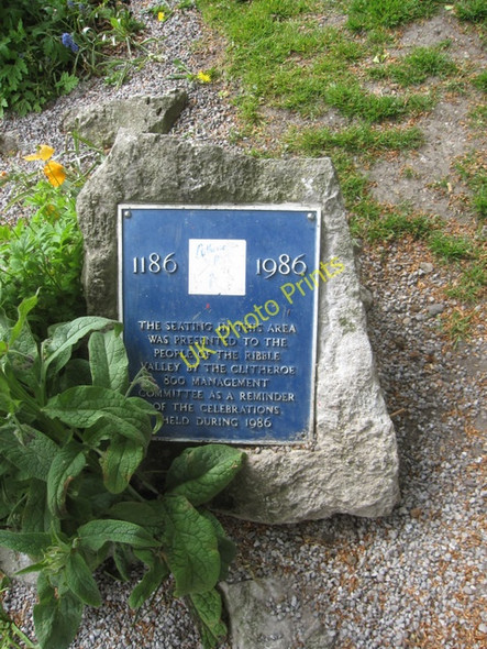 Photo 6"x4" Clitheroe 1186-1986 plaque Clitheroe\/SD7441 c2010