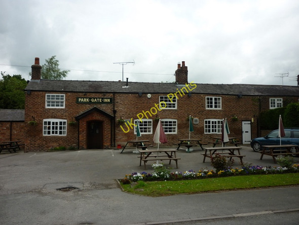 Photo 6"x4" The Ye Olde Park Gate, a Sam Smith's pub, Over Peover Over Peover c2011