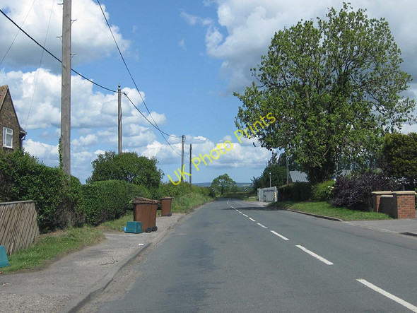 Photo 6"x4" Bin day in Amotherby Swinton\/SE7573 c2011