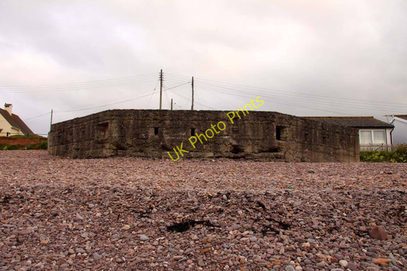 Photo 6"x4" Pillbox on the beach Blue Anchor\/ST0243 c2011