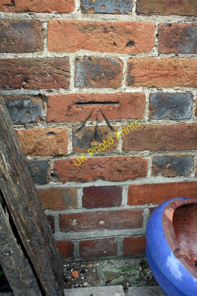 Photo 6"x4" Benchmark on #2 Castle Square Wallingford c2011