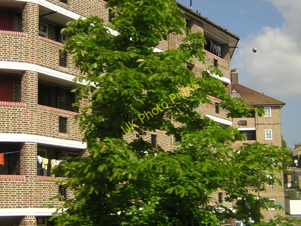 Photo 6"x4" East Dulwich estate, from the train Brixton\/TQ3175 c2011