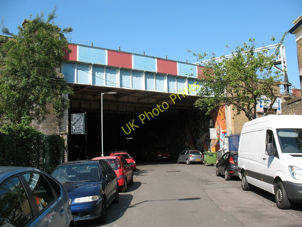 Photo 6"x4" Linsey Street railway bridge Bermondsey c2011
