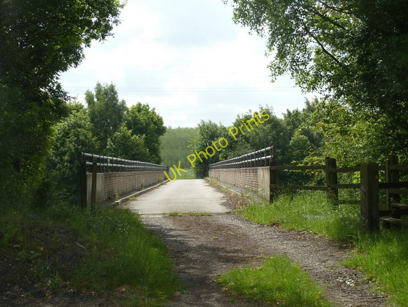Photo 6"x4" Bridge over the M1 Staveley\/SK4374 c2011