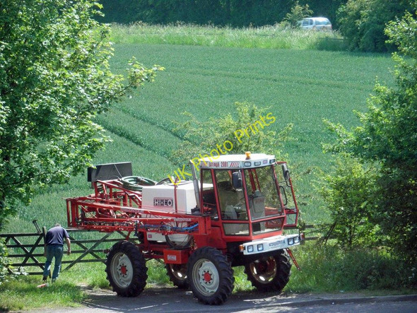 Photo 6"x4" The cereal crop has been sprayed Low Valley c2011