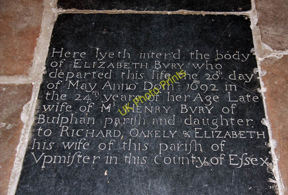 Photo 6"x4" St Laurence, Upminster - Ledger slab Upminster c2011