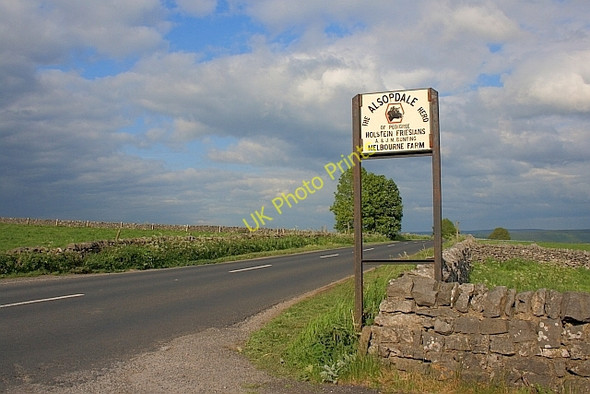 Photo 6"x4" Entrance to Melbourne Farm Bakewell c2011